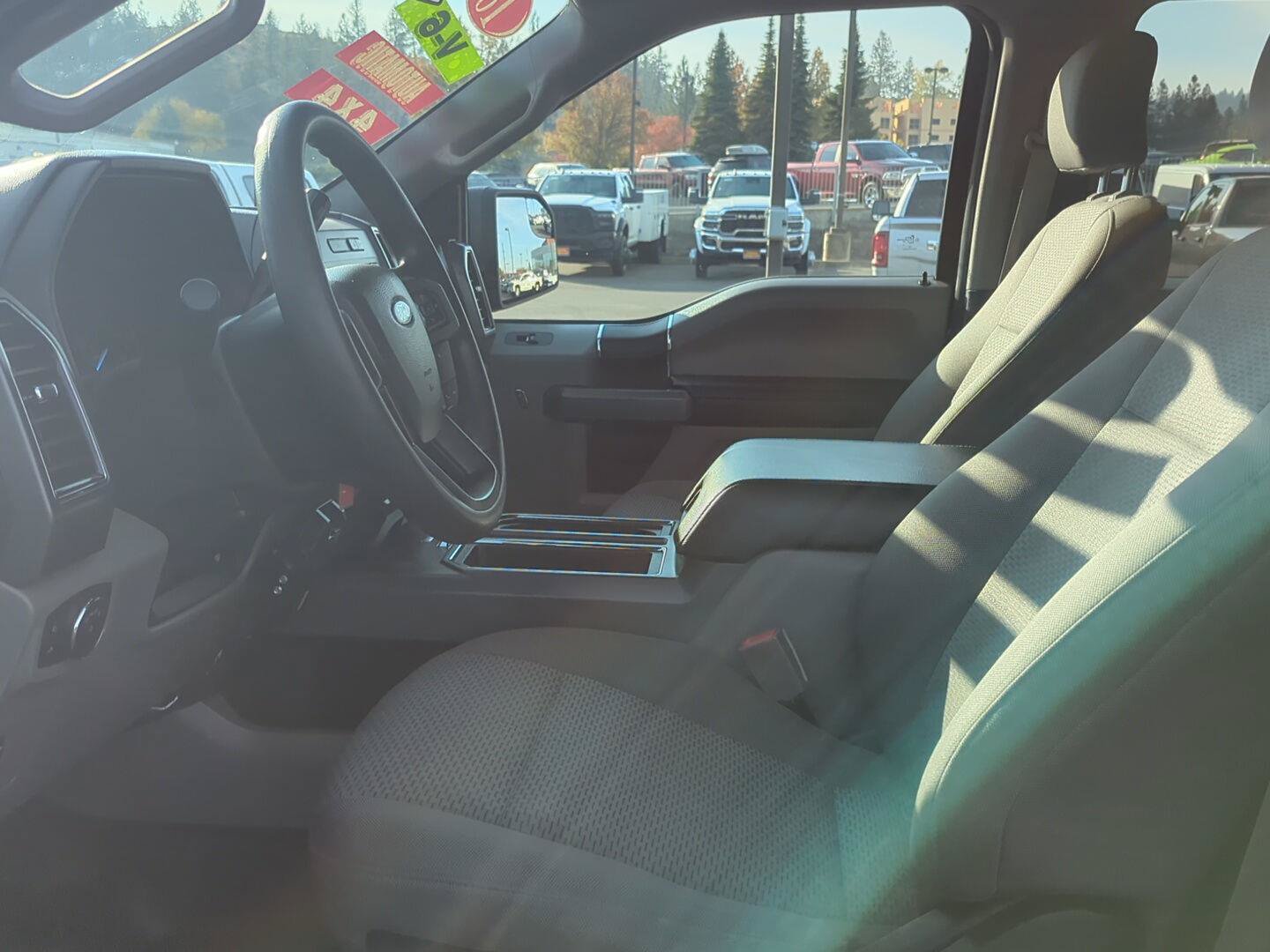 Used 2018 Ford F150 XLT AWD/4WD image 12