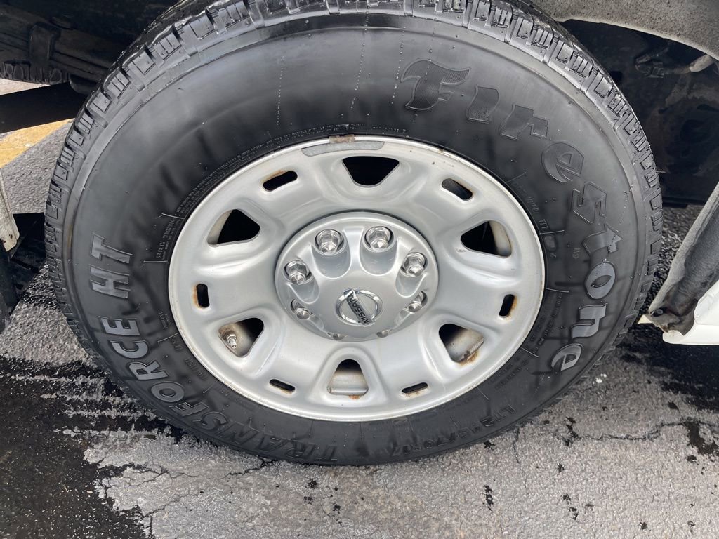 Used 2015 Nissan NV 3500 SV w/ Technology Package image 18