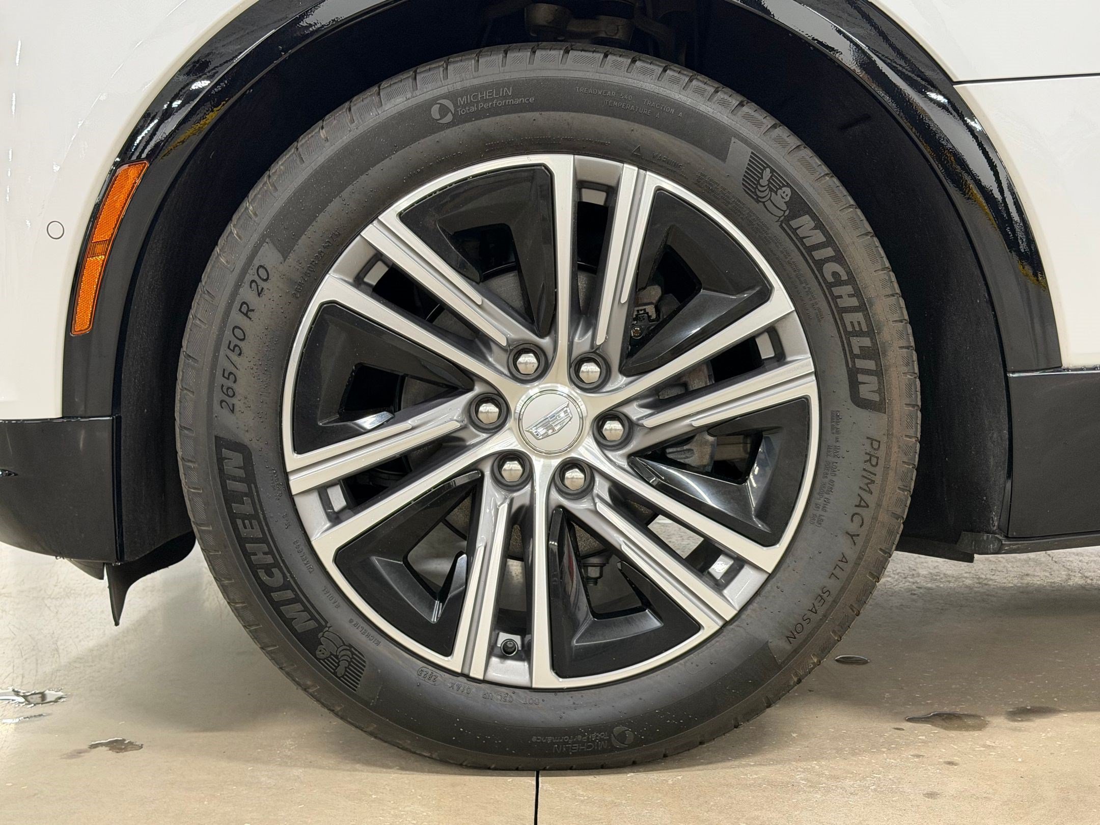 Certified 2024 Cadillac Lyriq Luxury RWD image 13