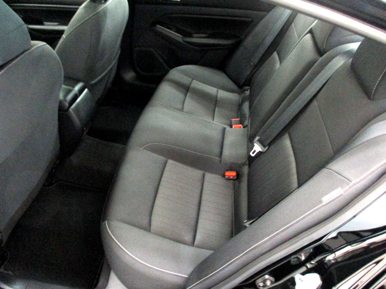 Used 2022 Nissan Altima 2.5 SV w/ SV Premium Package image 11