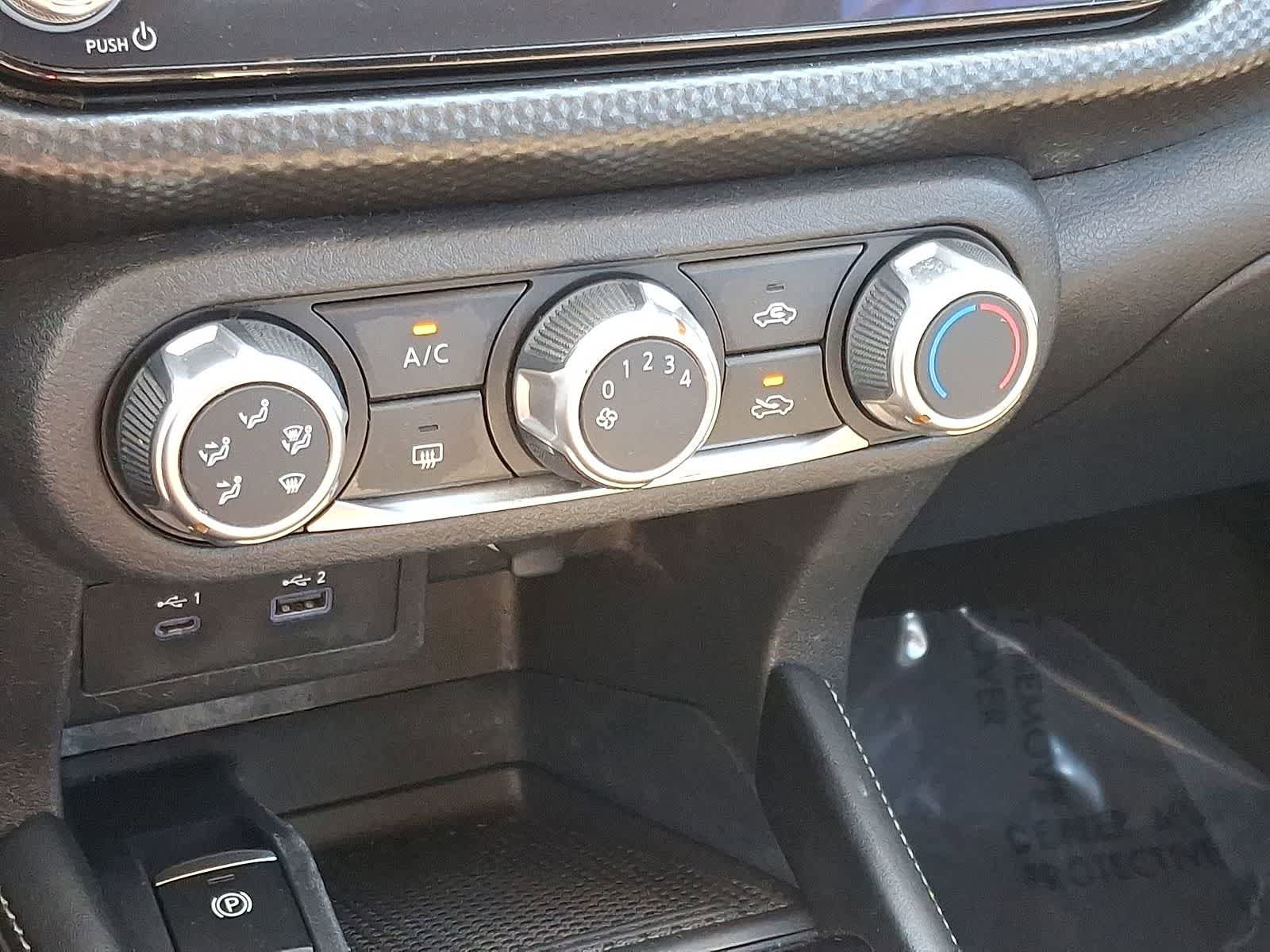 Used 2023 Nissan Kicks SV image 23