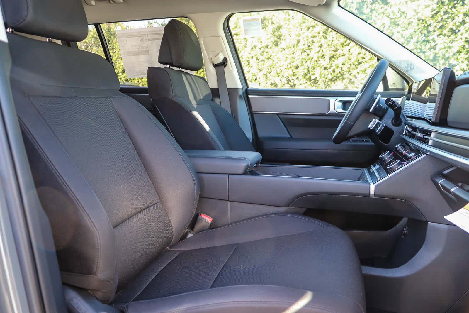 New 2027 Hyundai Santa Fe SE FWD image 17