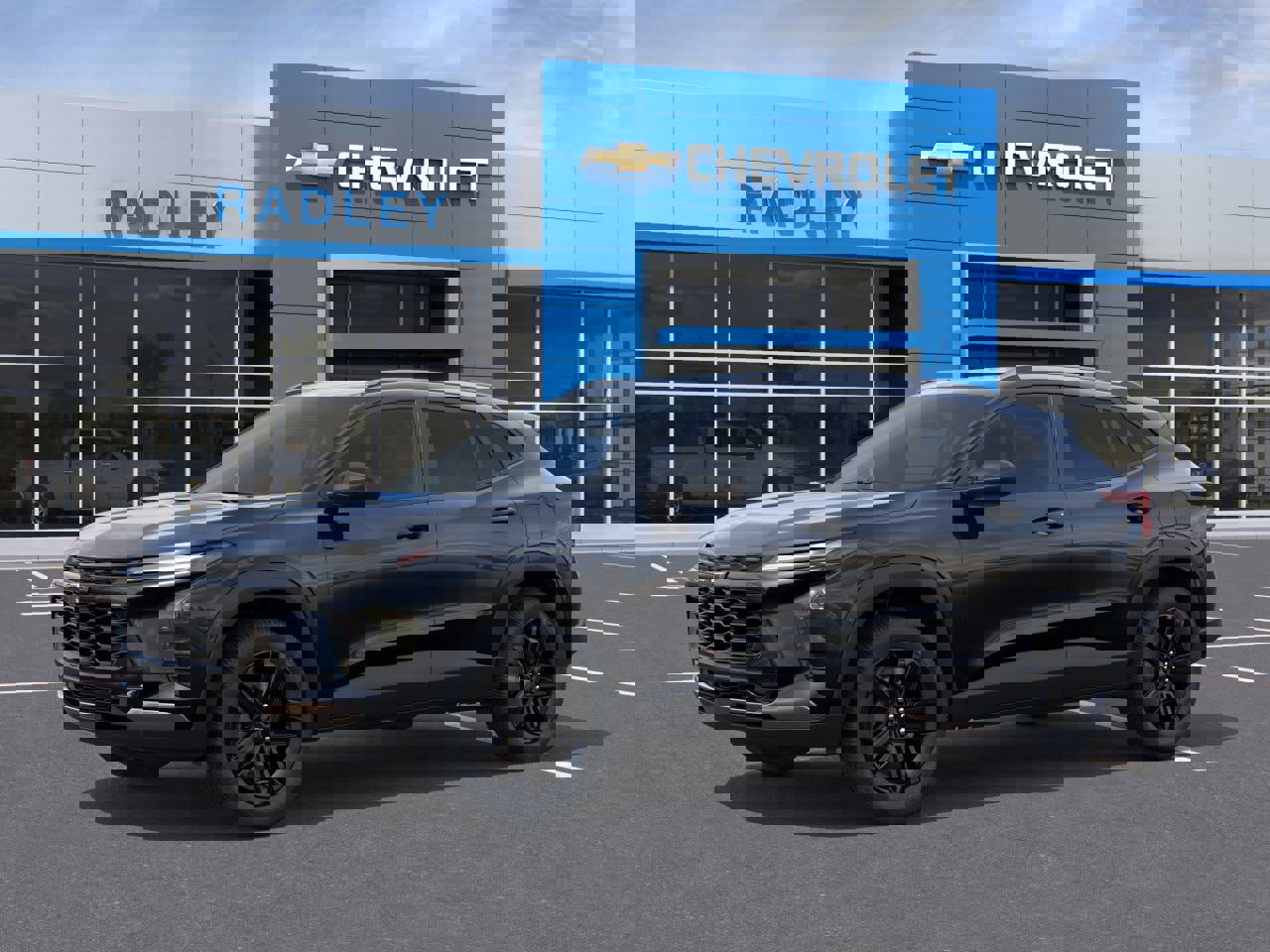 New 2026 Chevrolet Trax ACTIV image 2