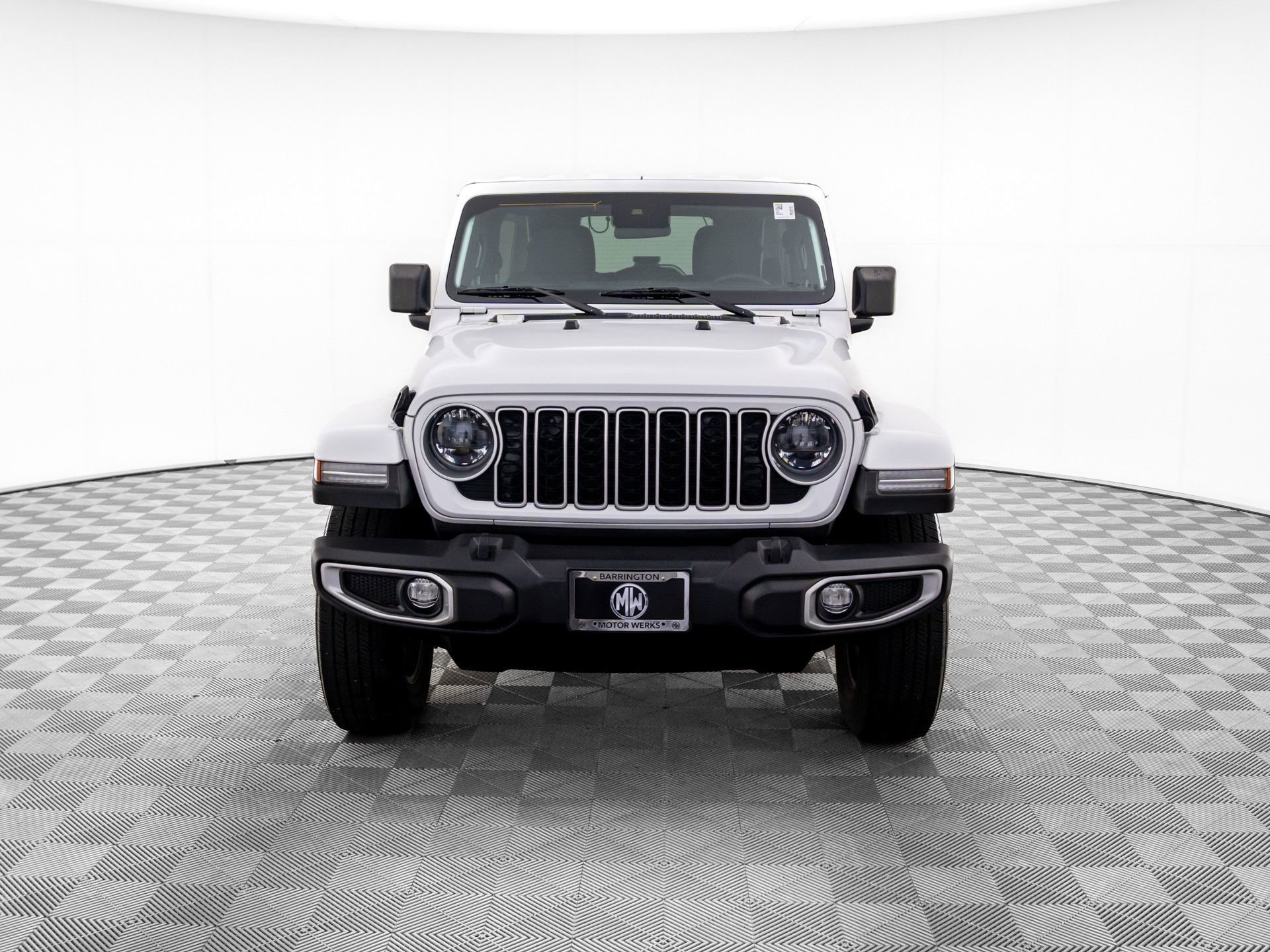 Used 2024 Jeep Wrangler Sahara image 9