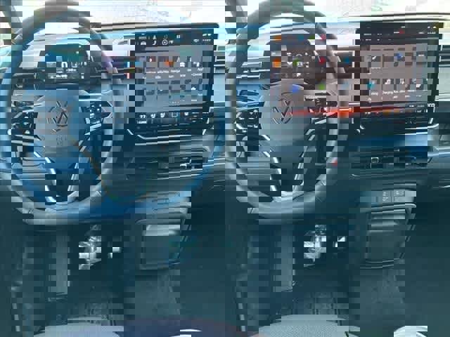 New 2025 Volkswagen ID. Buzz Pro S image 13