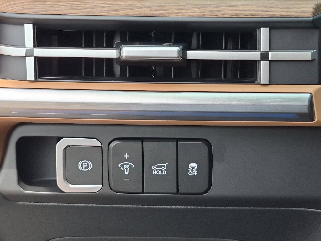 New 2027 Hyundai Santa Fe Limited AWD/4WD image 16