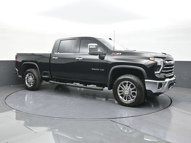 New 2026 Chevrolet Silverado 2500 LTZ w/ LTZ Convenience Package AWD/4WD image 14
