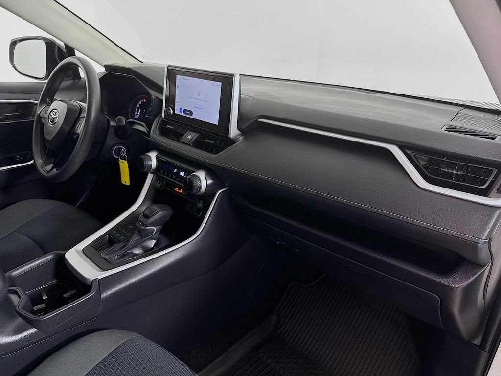 Certified 2024 Toyota RAV4 LE AWD/4WD image 30