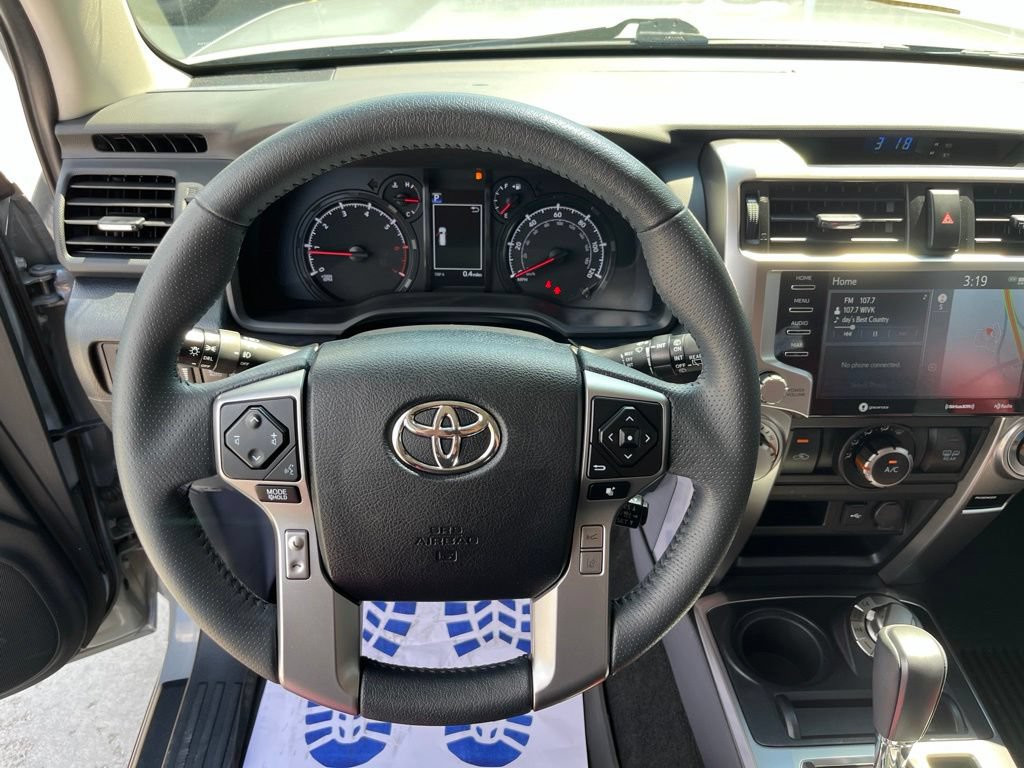 Used 2021 Toyota 4Runner Trail Special Edition AWD/4WD image 8
