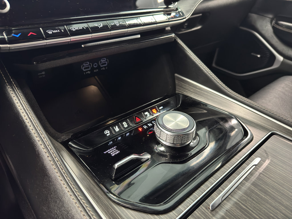 Used 2024 Jeep Wagoneer Series II image 30