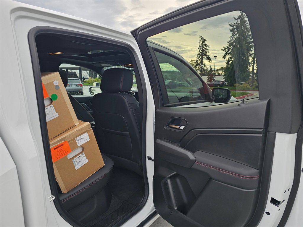 New 2026 Chevrolet Colorado Z71 w/ Technology Package image 13