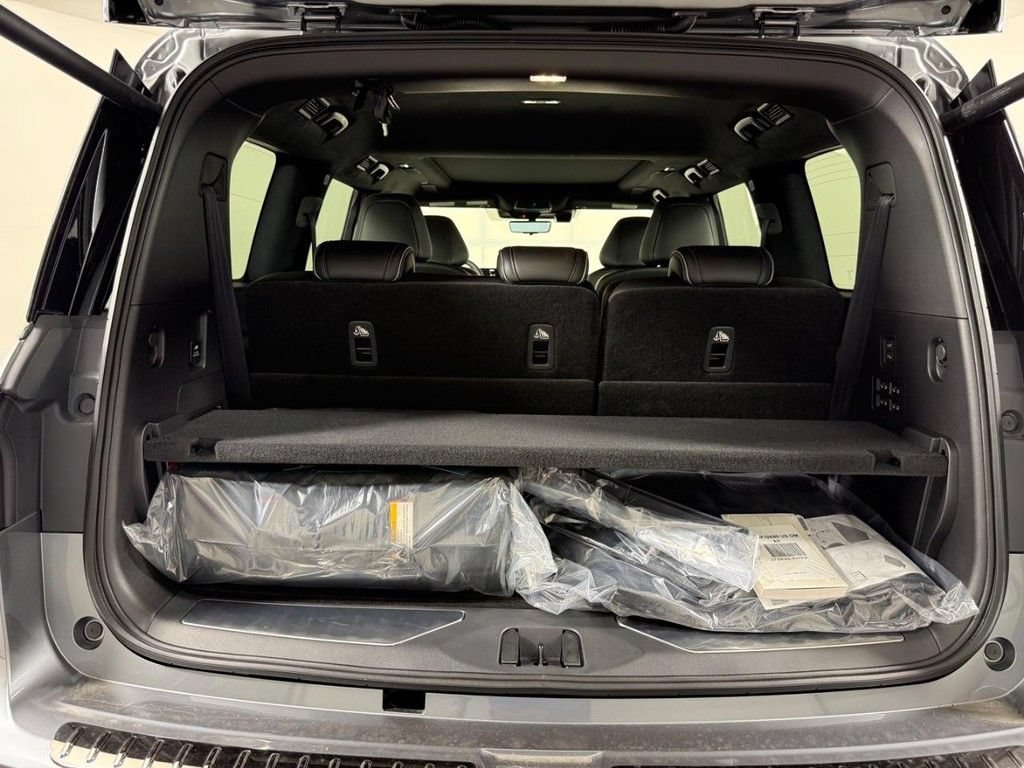 New 2027 INFINITI QX80 Autograph AWD/4WD image 6