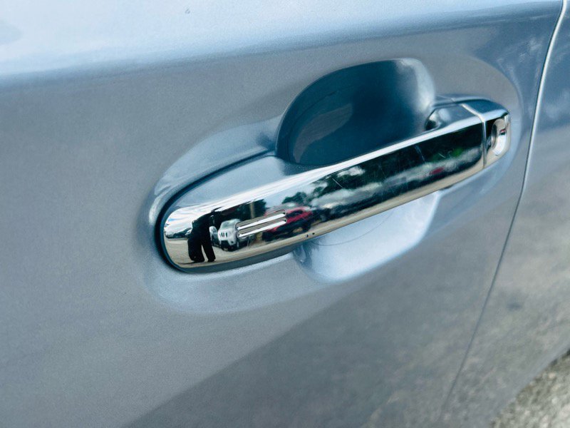 Used 2021 Subaru Impreza 2.0i Limited image 12