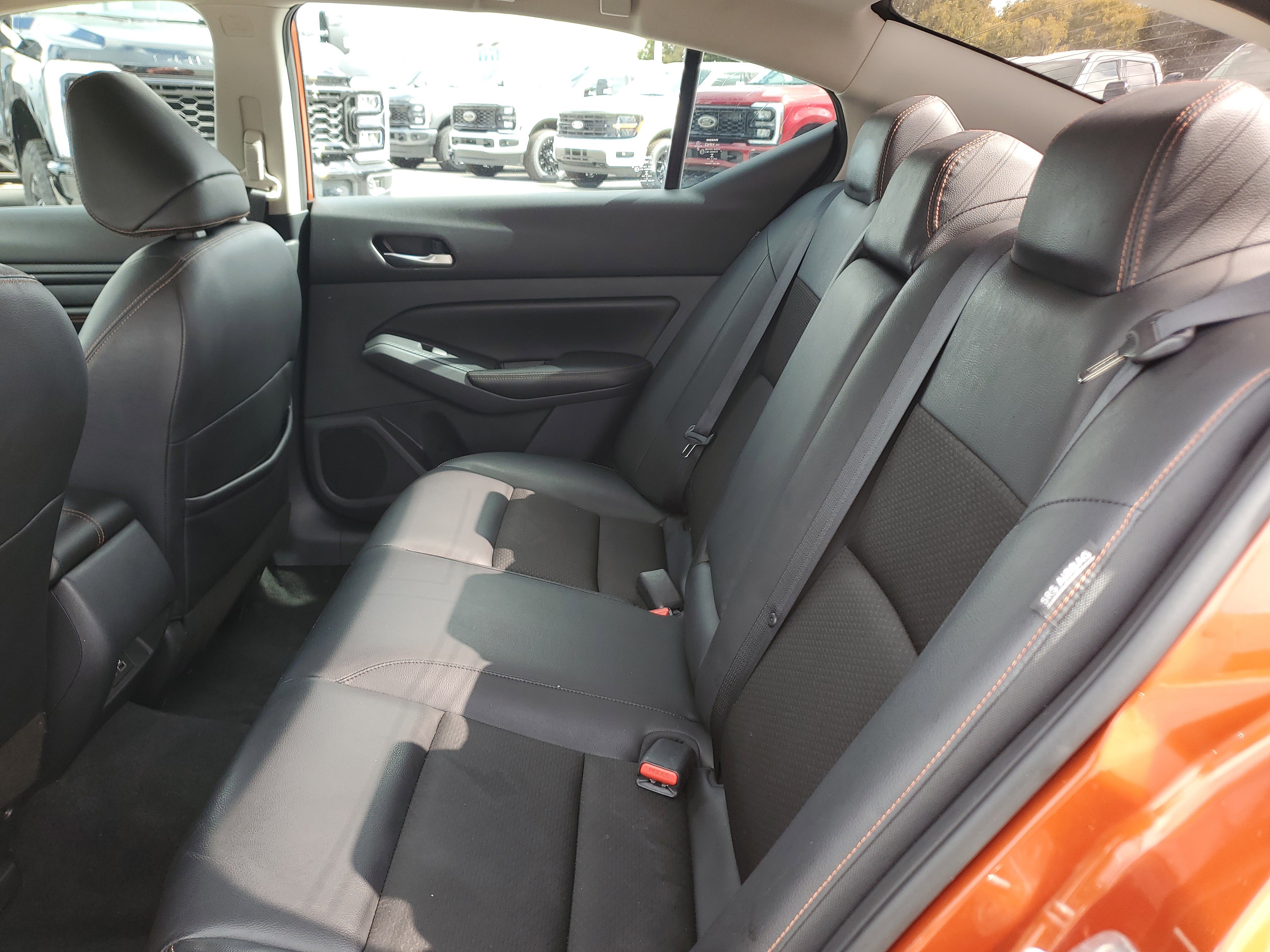 Used 2022 Nissan Altima 2.5 SR image 11