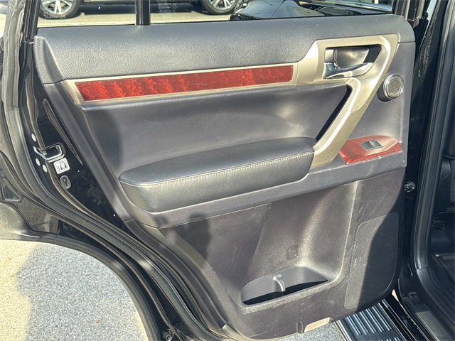 Used 2016 Lexus GX 460 Luxury image 12