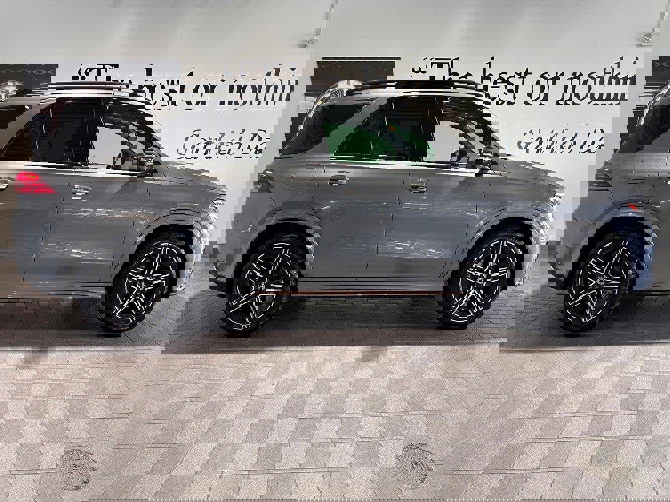 Used 2025 Mercedes-Benz GLE 580 4MATIC image 3