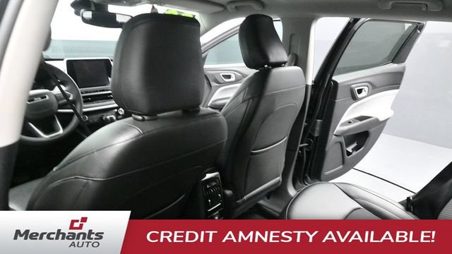 Used 2022 Jeep Compass Latitude AWD/4WD image 23