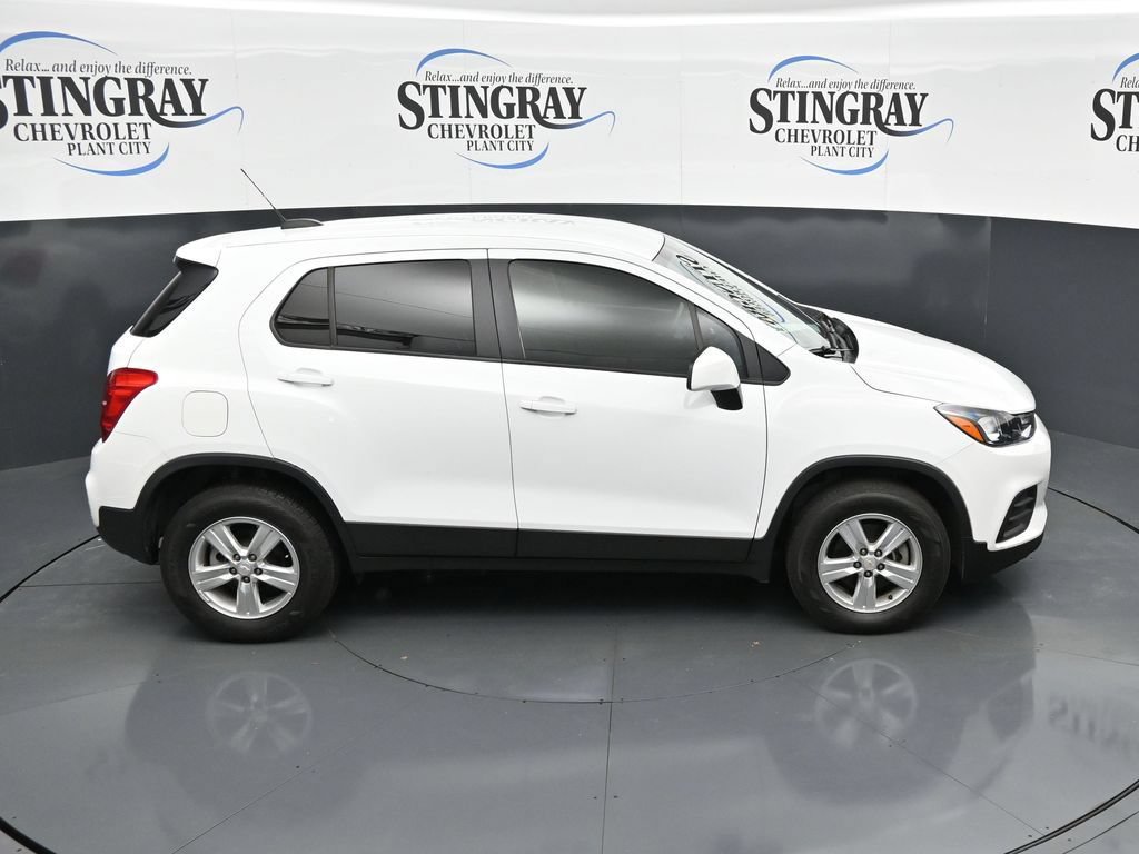Used 2022 Chevrolet Trax LS w/ Tint and Cruise Package AWD/4WD image 25