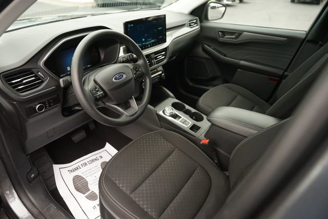 Used 2025 Ford Escape Active w/ Tech Pack #1 FWD image 8