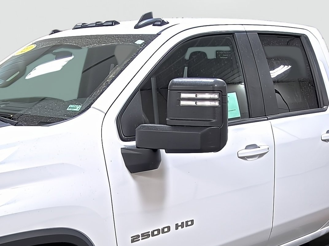 Used 2021 Chevrolet Silverado 2500 LT w/ Snow Plow Prep/Camper Package image 8