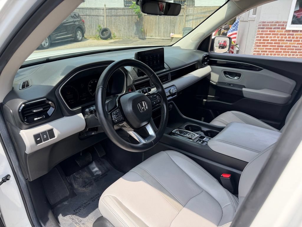 Used 2025 Honda Pilot EX-L image 20