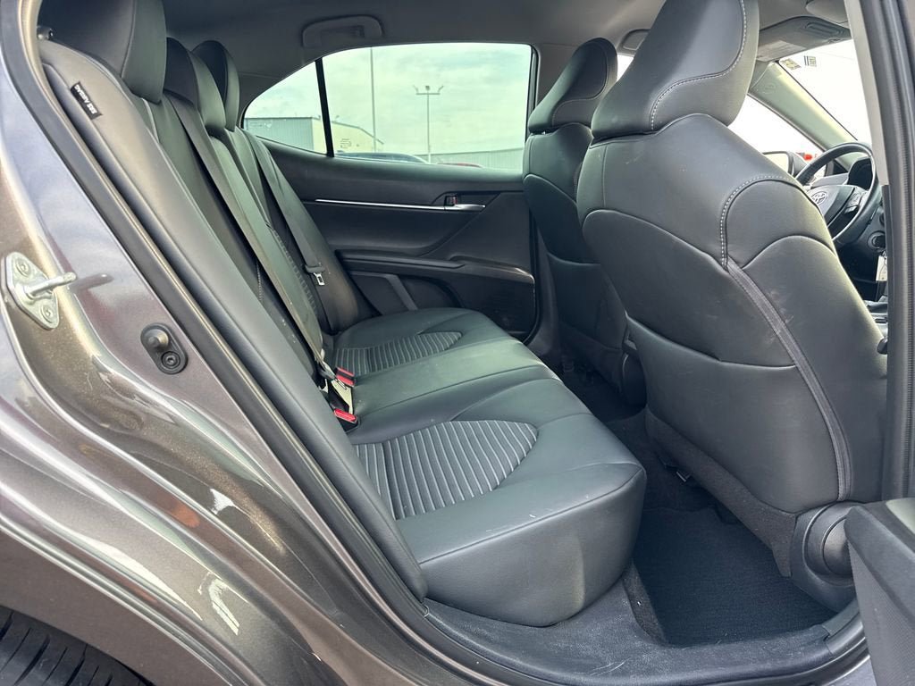 Used 2023 Toyota Camry SE FWD image 12