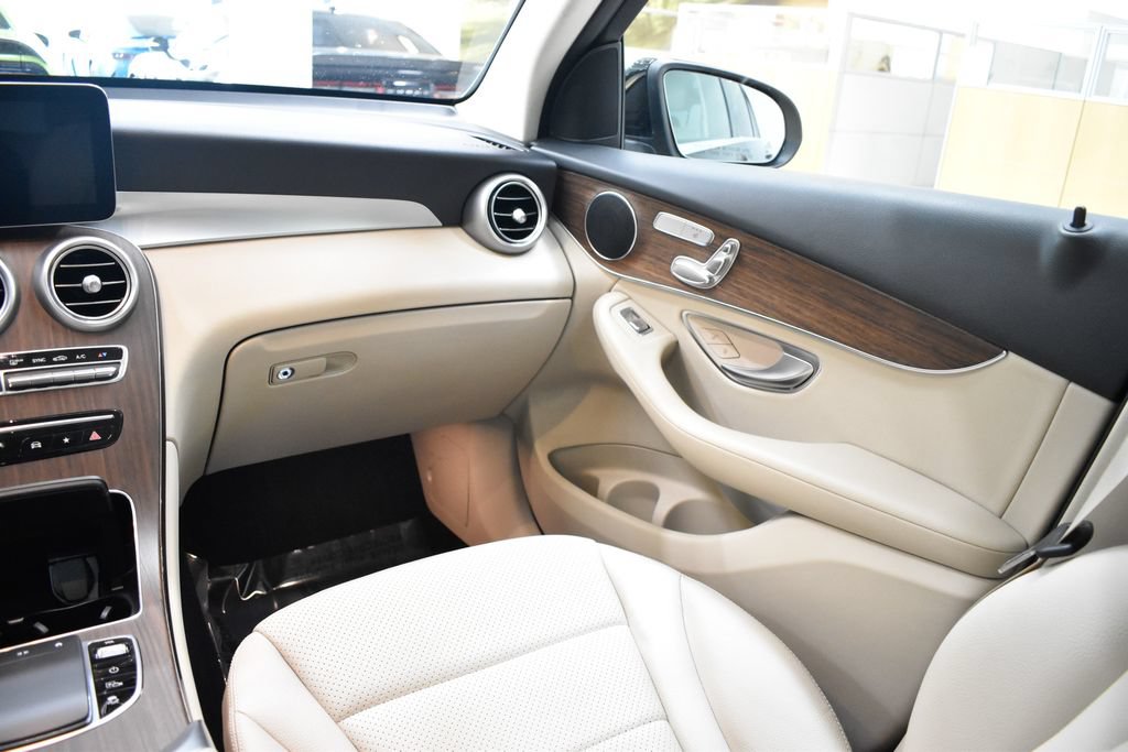 Certified 2022 Mercedes-Benz GLC 300 4MATIC image 20
