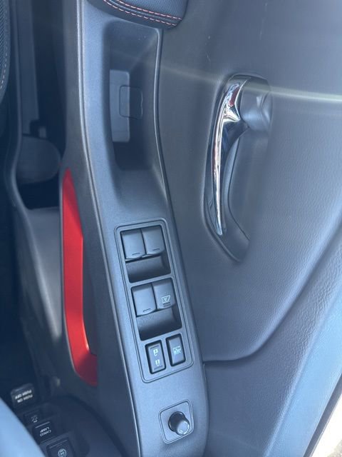 New 2025 Nissan Frontier PRO-4X w/ Interior Protection Package image 8