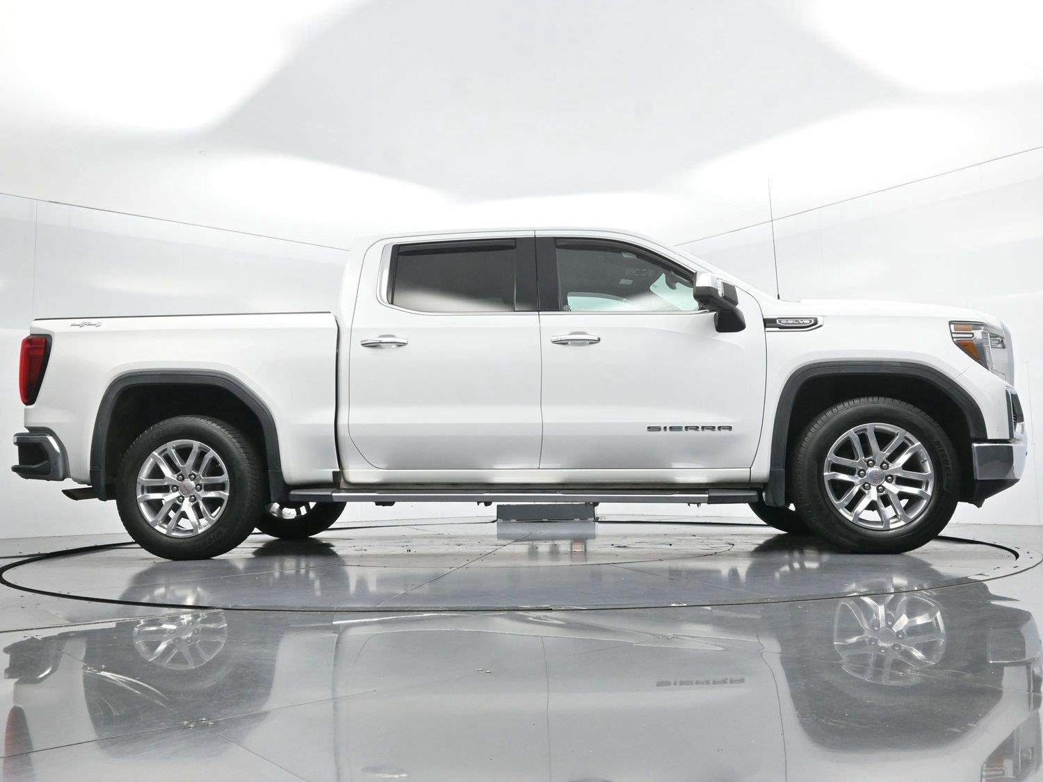 Used 2019 GMC Sierra 1500 SLT w/ SLT Premium Plus Package AWD/4WD image 55