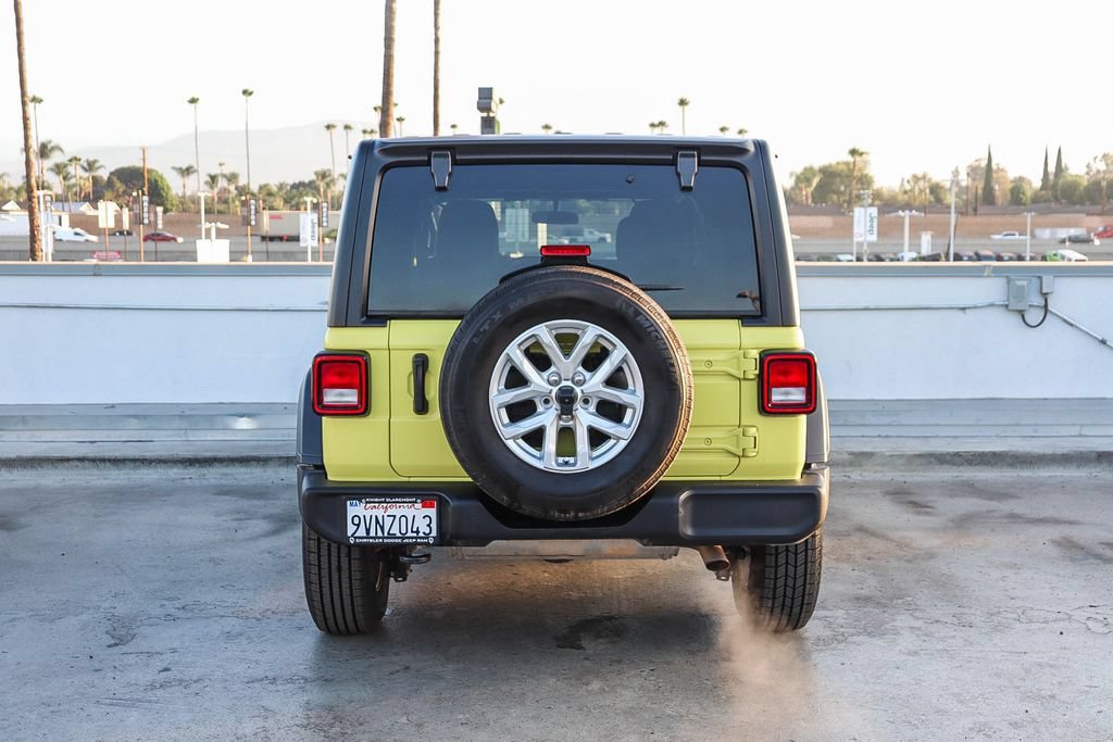 Used 2023 Jeep Wrangler Unlimited Sport AWD/4WD image 8