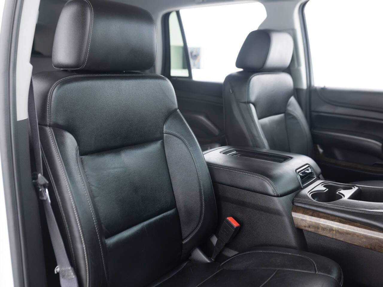 Used 2015 Chevrolet Tahoe LT AWD/4WD image 33