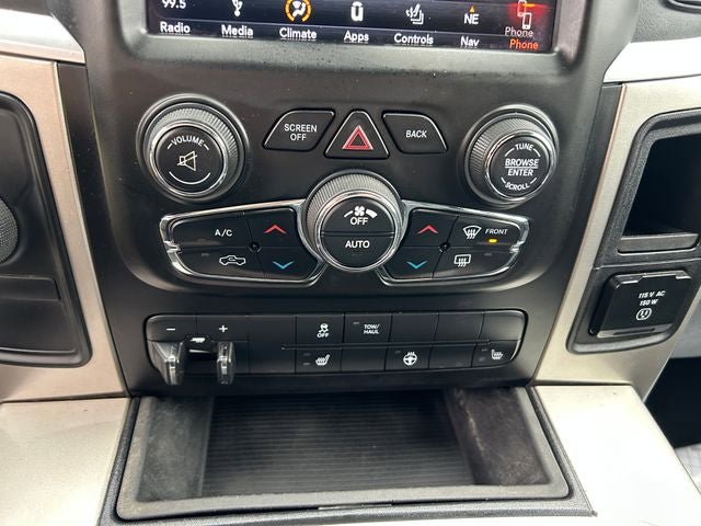 Used 2018 RAM 2500 Big Horn AWD/4WD image 30