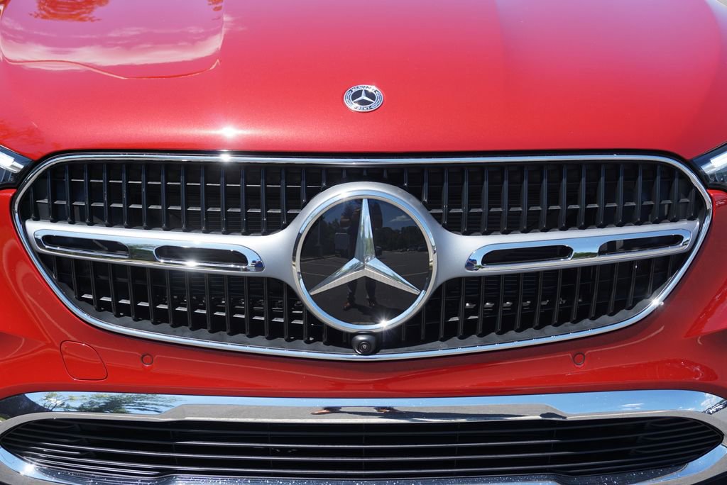 New 2026 Mercedes-Benz GLC 350e 4MATIC image 9