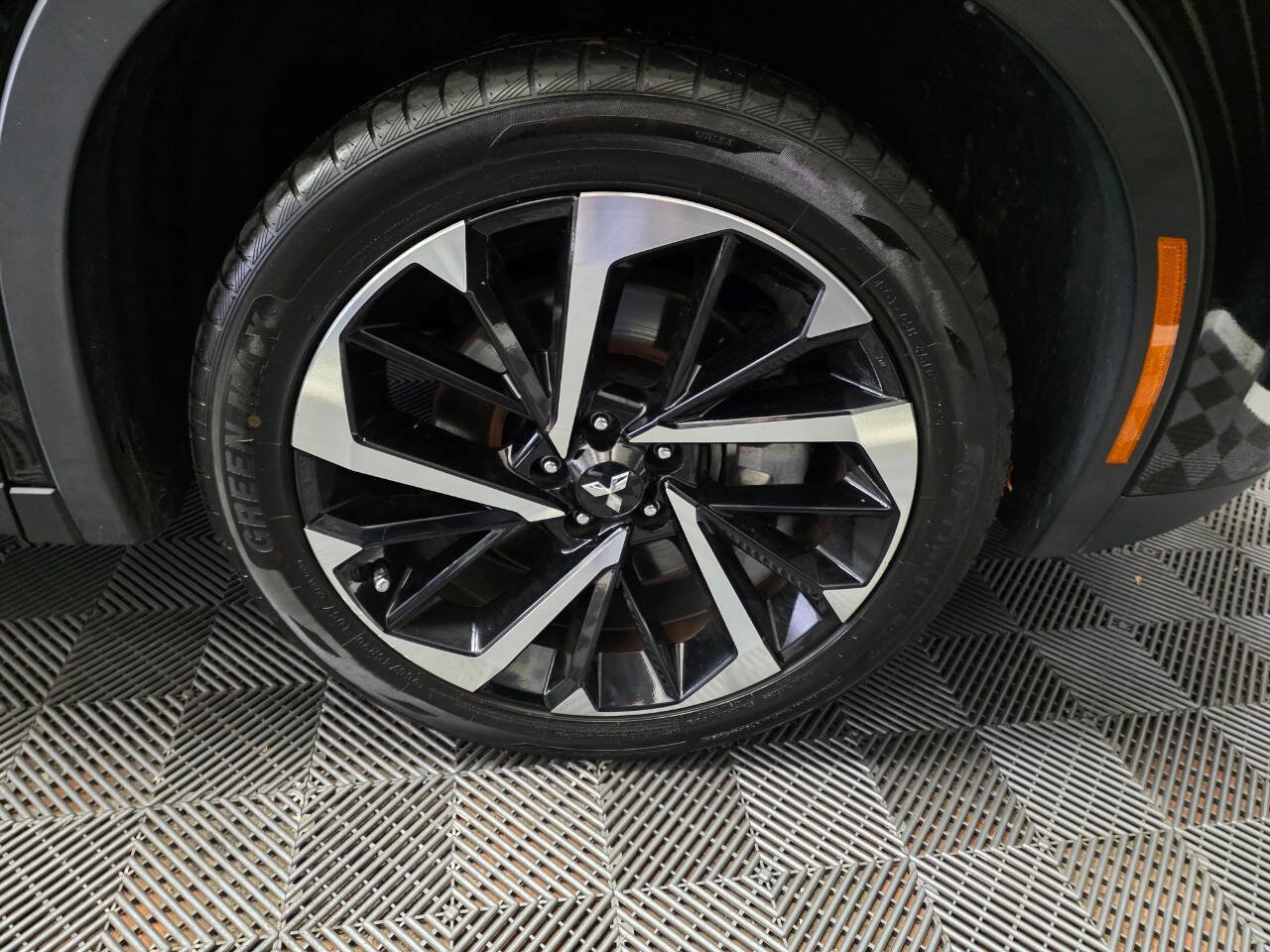 Used 2022 Mitsubishi Outlander ES image 33