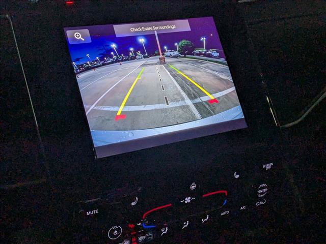 New 2025 Jeep Grand Cherokee L Altitude image 13