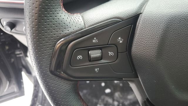 Used 2021 Chevrolet TrailBlazer RS w/ Convenience Package image 8