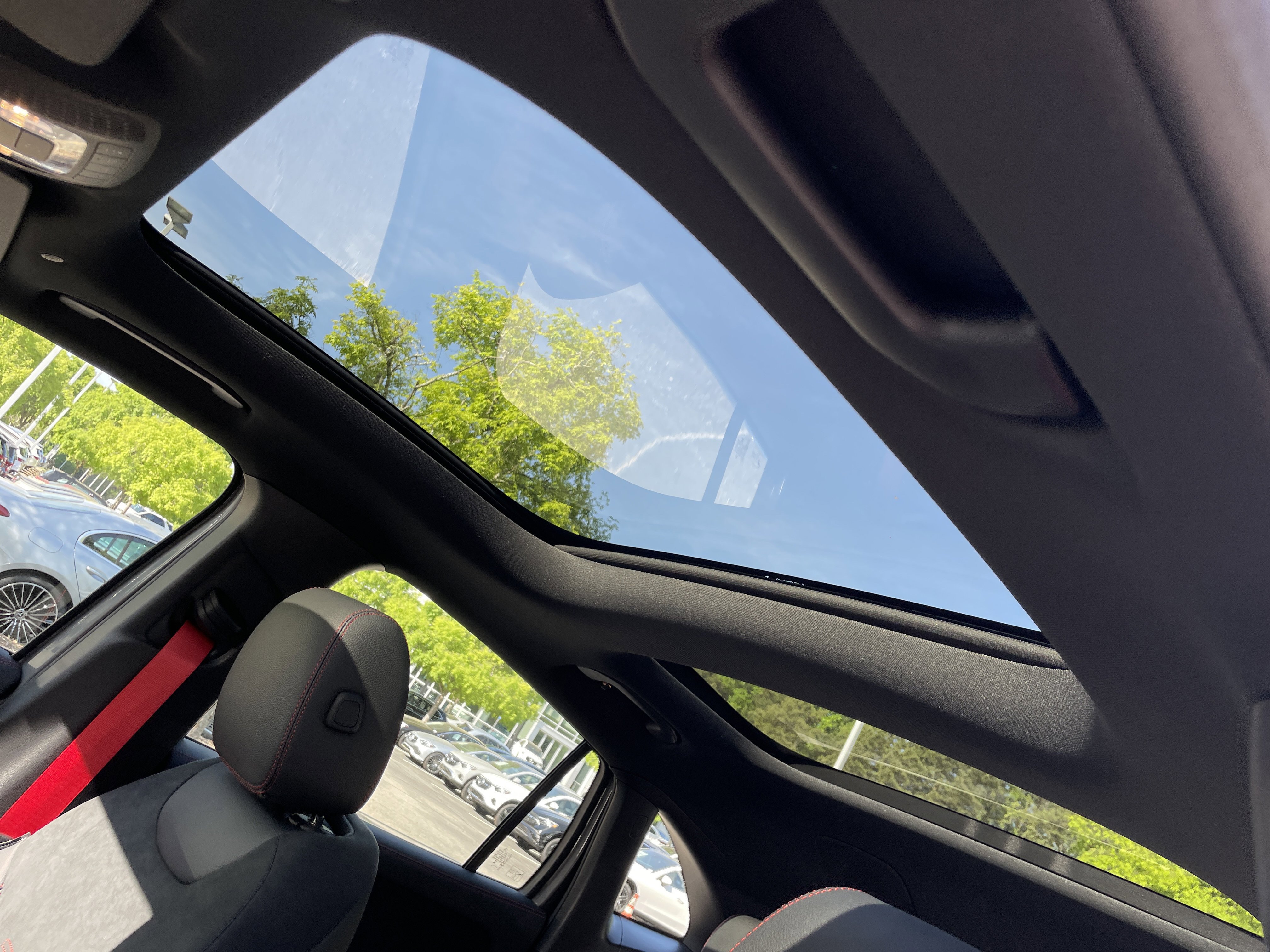 New 2026 Mercedes-Benz GLA 35 AMG 4MATIC image 20