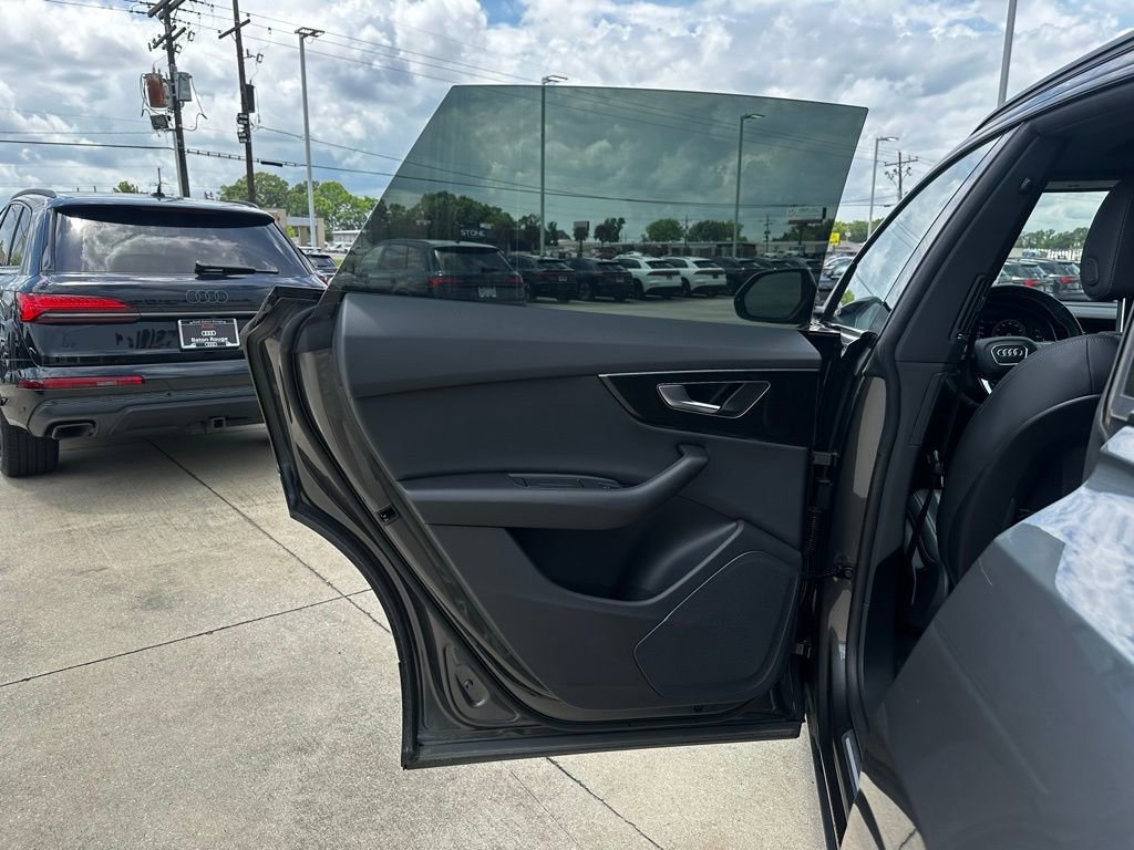 Used 2025 Audi Q8 Premium w/ Black Optic Package AWD/4WD image 23
