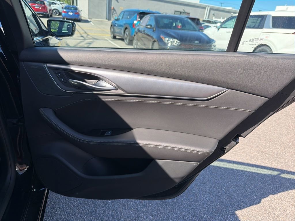 Used 2025 Cadillac CT5 Premium Luxury RWD image 25