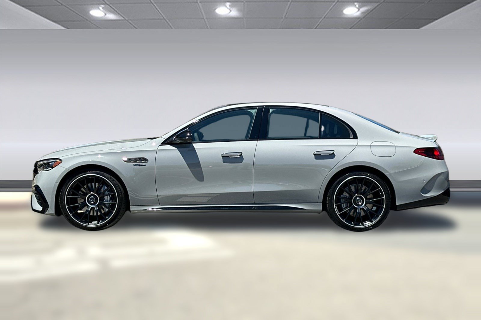 New 2026 Mercedes-Benz E 53 AMG e 4MATIC Sedan image 2