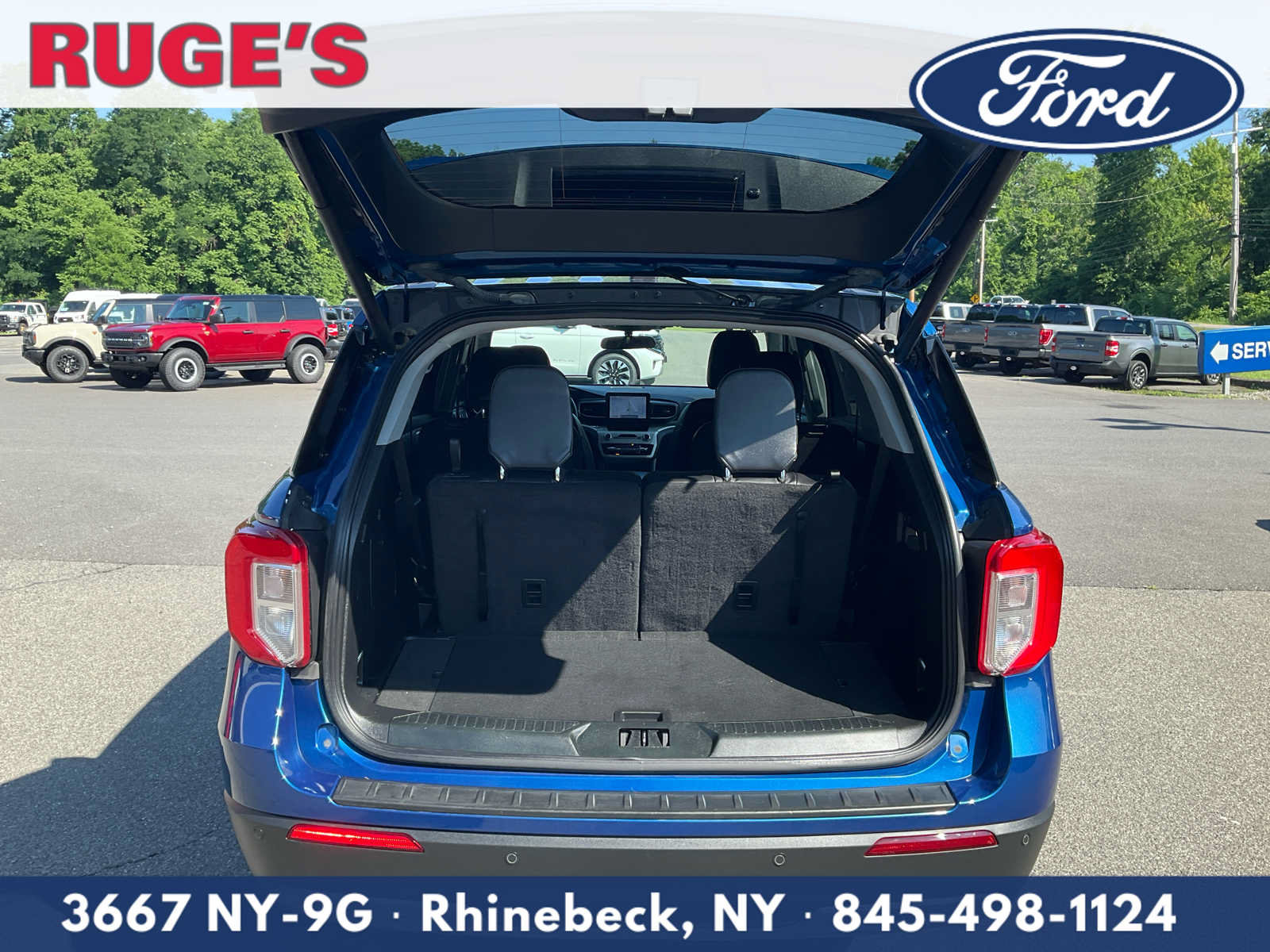 Certified 2023 Ford Explorer XLT w/ Equipment Group 202A AWD/4WD image 13