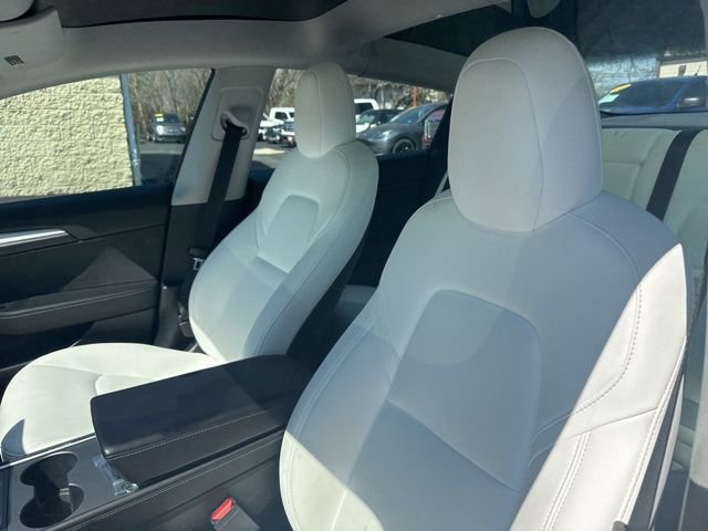Used 2022 Tesla Model 3 Long Range AWD/4WD image 10