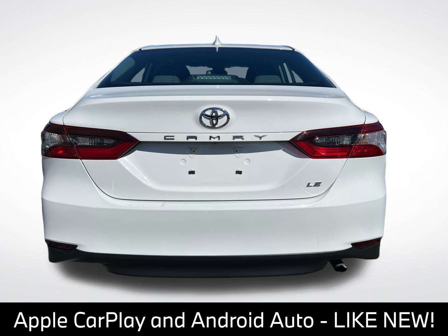 Used 2024 Toyota Camry LE FWD image 8