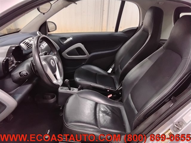 Used 2013 smart fortwo passion RWD image 10