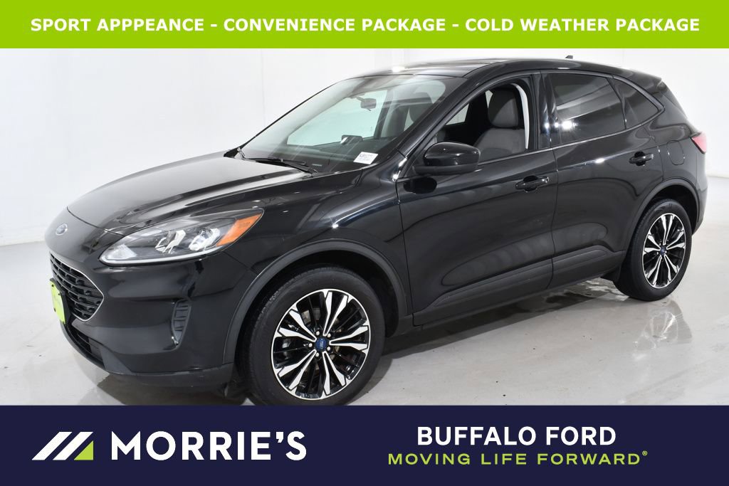 Used 2022 Ford Escape SE w/ SE Sport Appearance Package image 1
