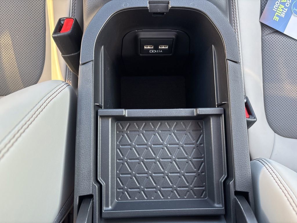 Used 2021 Toyota RAV4 Limited image 33