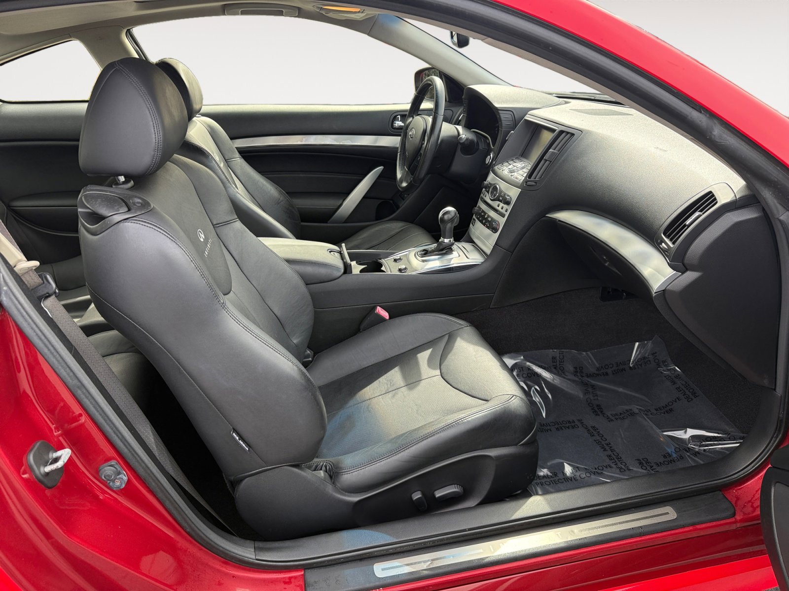 Used 2014 INFINITI Q60 Journey w/ Premium Package image 19