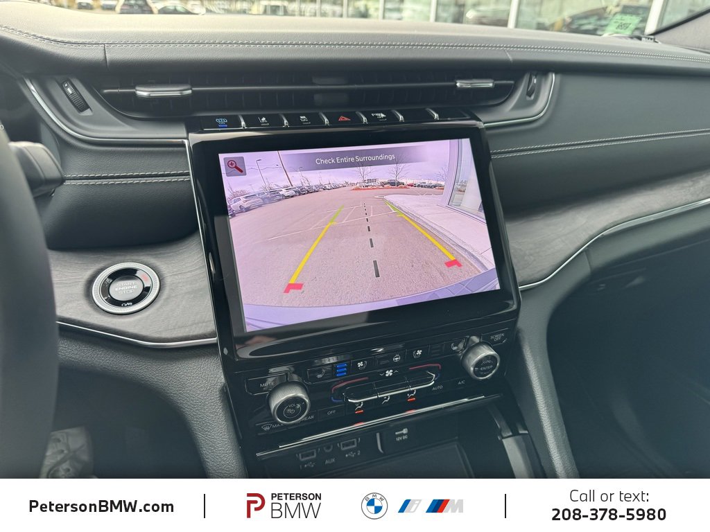 Used 2024 Jeep Grand Cherokee Overland w/ Luxury Tech Group IV image 30