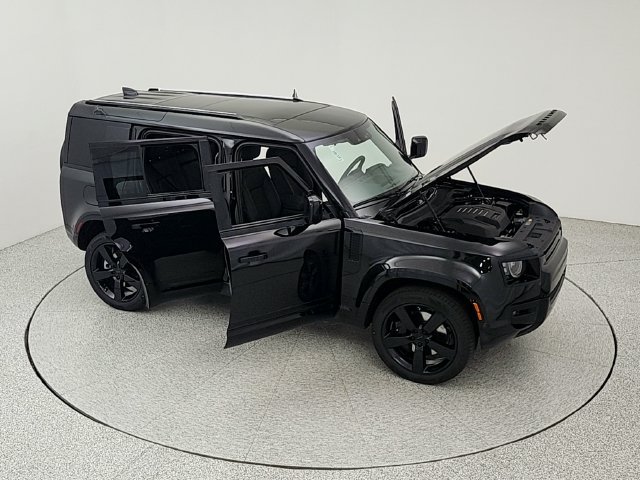 New 2026 Land Rover Defender 110 X-Dynamic SE AWD/4WD image 42