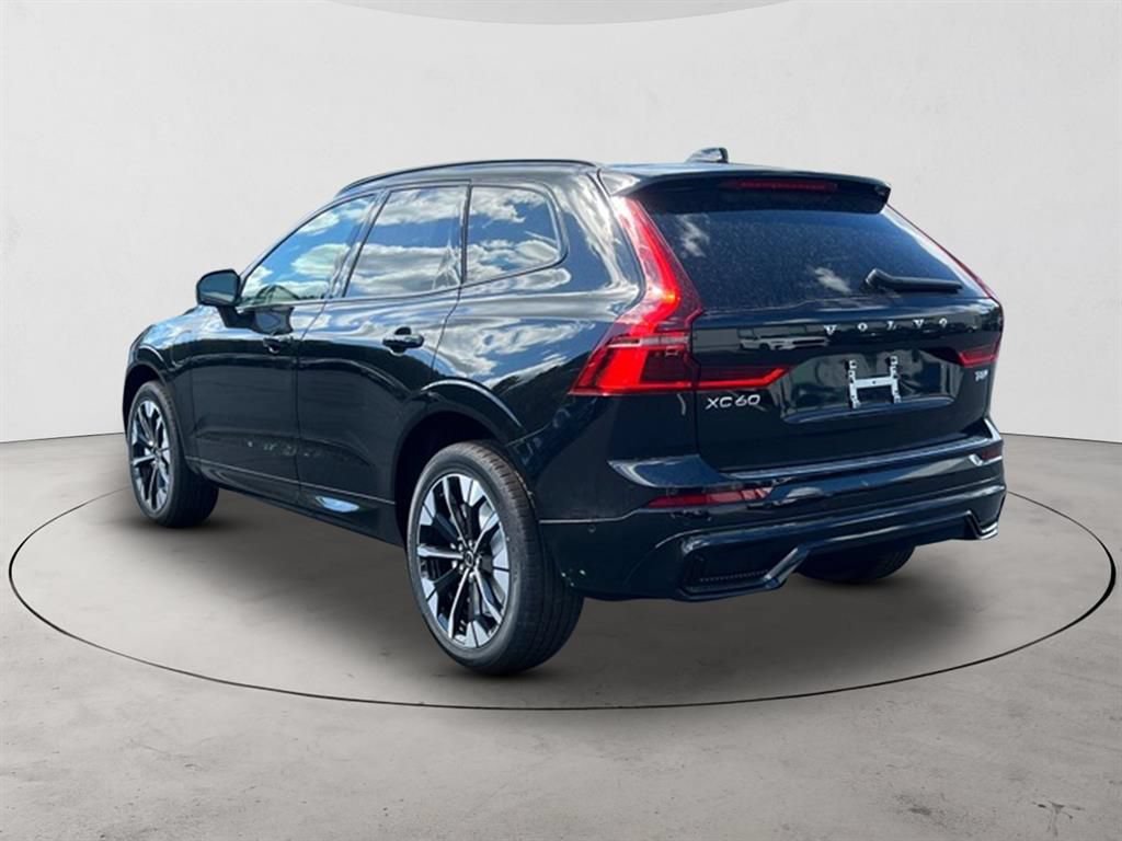 Certified 2026 Volvo XC60 T8 Plus w/ Protection Package Premier AWD/4WD image 3